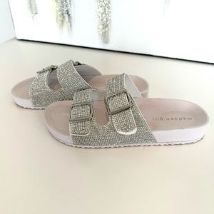 Madden Girl sparkle slide